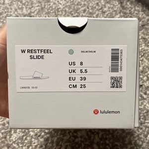 Restfeel slide lululemon womens size 8